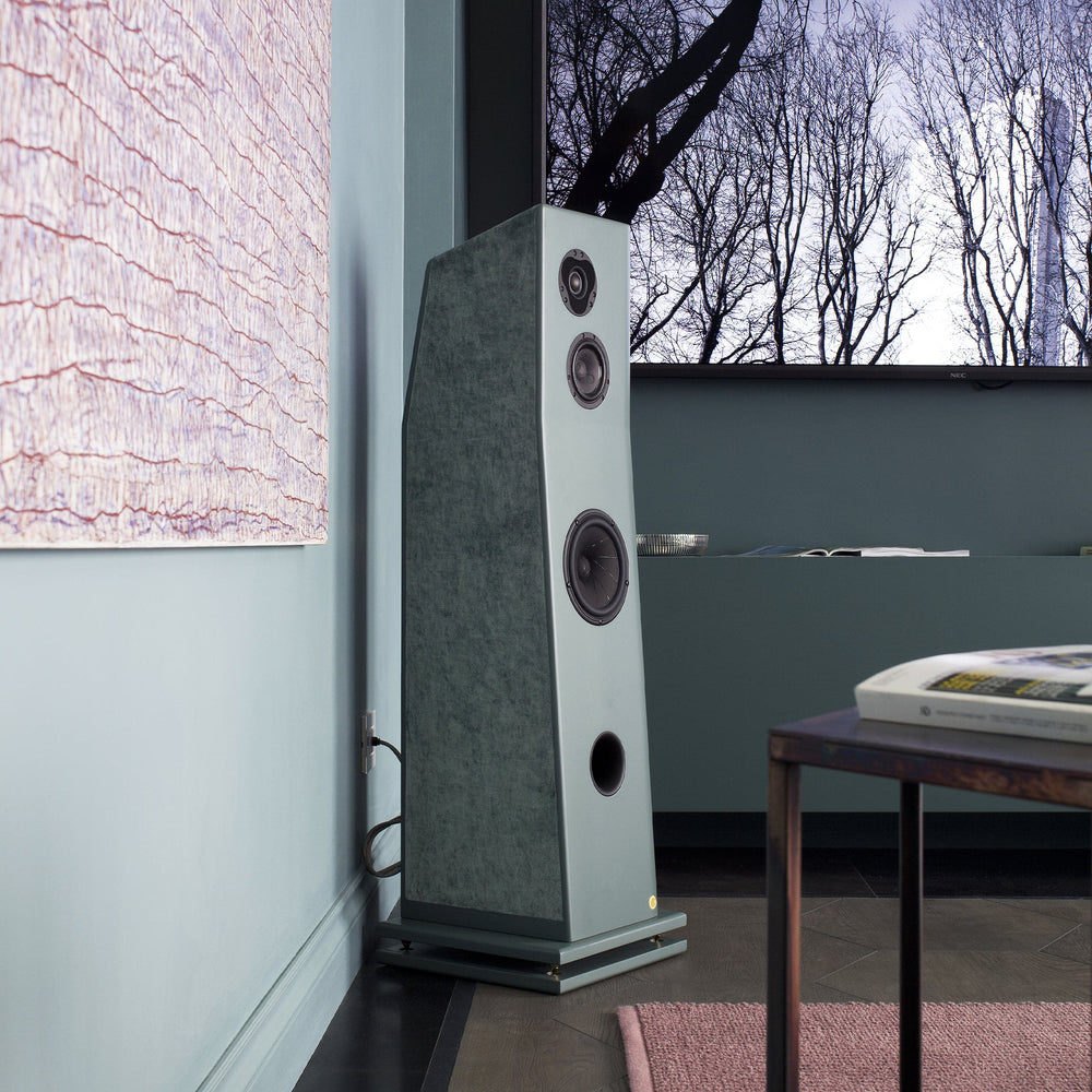 Floor Standing Patent Wood Loudspeaker SUPREME with Amplifier 02
